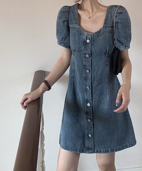 meJane（ミージェーン）の「スクエアネックデニムミニワンピース（ワンピース・レディース・ブルー・S/M/L）」の7枚目の写真