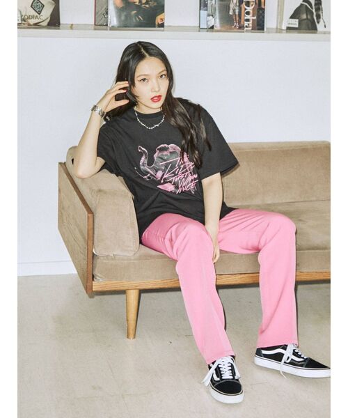 jouetie（ジュエティ）の「90`sフォトBIGTシャツ【WEB限定・ユニセックス】（Tシャツ/カットソー・レディース・ブラック/オフホワイト/ピンク・MEDIUM）」の20枚目の写真