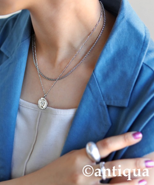 antiqua（アンティカ）の「コインモチーフ2連チェーンネックレス（ネックレス・レディース・シルバー/ゴールド・FREE）」の2枚目の写真