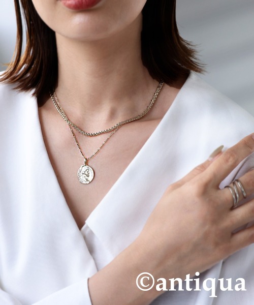 antiqua（アンティカ）の「コインモチーフ2連チェーンネックレス（ネックレス・レディース・シルバー/ゴールド・FREE）」の6枚目の写真