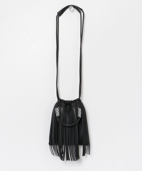 URBAN RESEARCH(アーバンリサーチ)の「フリンジショルダーバッグ(ショルダーバッグ・レディース・ブラック/ベージュ/シルバー・-)」の12枚目の写真