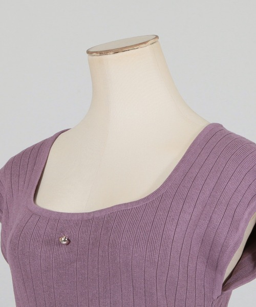 Julia Boutique（ジュリアブティック）の「ショート丈・スクエアネックリブニットワンピース/22055（ワンピース・レディース・グレー/ネイビー/ブラック/ベージュ/パープル・SHORT）」の18枚目の写真