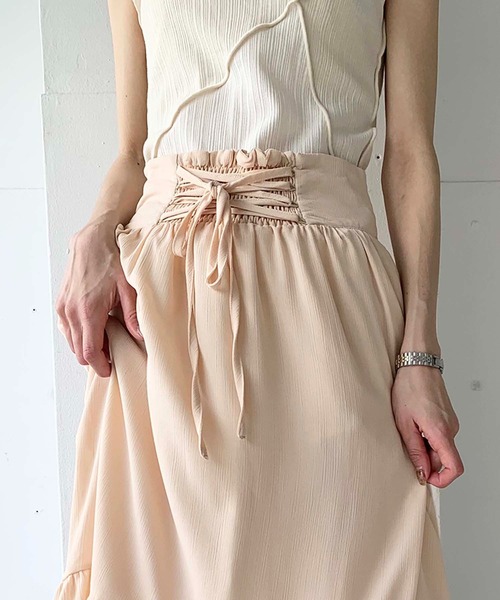 toucher du brise（トゥシェドブリーズ）の「【清水夏姫コラボ】2ＷＡＹ レースアップ ガーリーロングスカート（スカート・レディース・ピンク/ブラウン/ベージュ・S/M）」の13枚目の写真