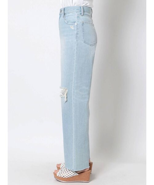 EVRIS(エヴリス)の「ダメージワイドデニムパンツ(デニムパンツ・レディース・ライトブルー/ブルー・SMALL/MEDIUM)」の5枚目の写真
