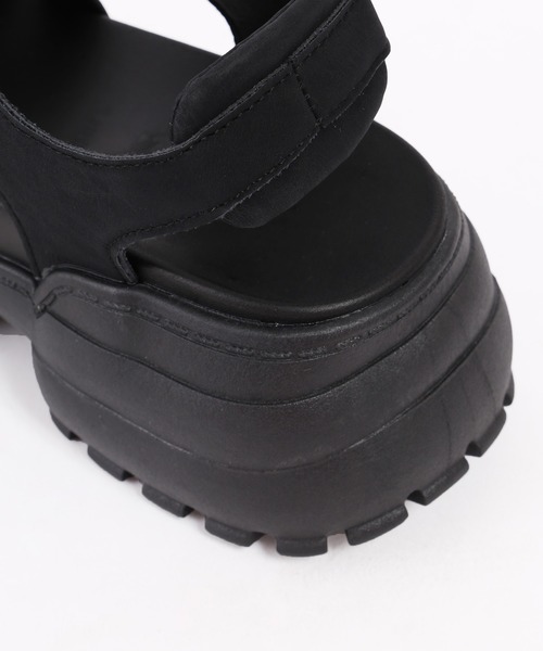 WC（ダブル シー）の「厚底グルカサンダル（サンダル・レディース・ブラック・SMALL/MEDIUM）」の8枚目の写真