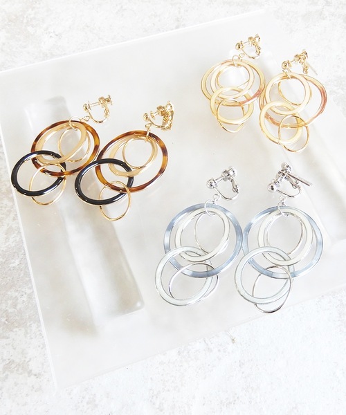 The Rule(ザルール)の「The Rule ザルール:Delft earring:パズルリング イヤリング(イヤリング・レディース・ベージュ/ブラウン/グレー/クリア・FREE)」の5枚目の写真