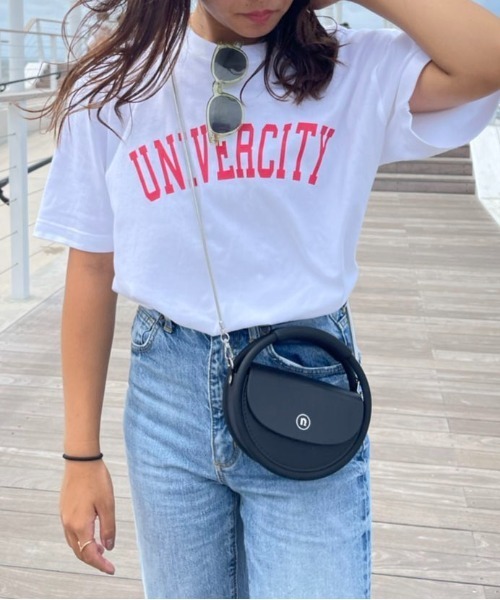MAISON BREEZE(メゾンブリーズ)の「使いまわし抜群のカレッジロゴTeeシャツ♪【MAISON BREEZE】UNIVERCITYアーチカレッジロゴオーバーサイズTシャツ(Tシャツ/カットソー・レディース・グリーン/ホワイト系その他2/ホワイト系その他3/ブラック系その他3/ホワイト系1・FREE)」の1枚目の写真