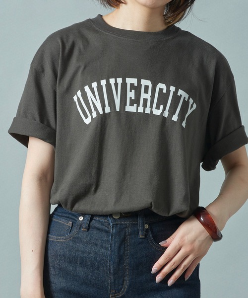 MAISON BREEZE(メゾンブリーズ)の「使いまわし抜群のカレッジロゴTeeシャツ♪【MAISON BREEZE】UNIVERCITYアーチカレッジロゴオーバーサイズTシャツ(Tシャツ/カットソー・レディース・グリーン/ホワイト系その他2/ホワイト系その他3/ブラック系その他3/ホワイト系1・FREE)」の5枚目の写真