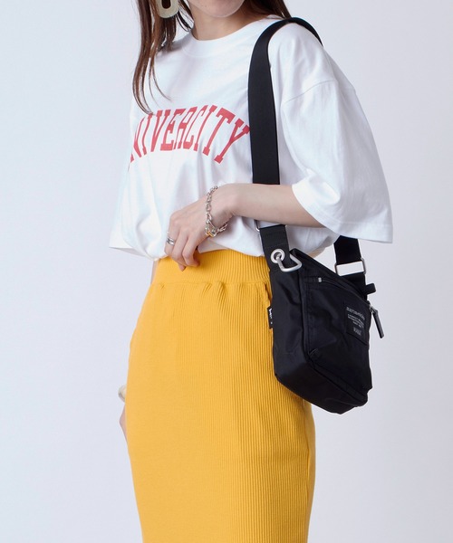 MAISON BREEZE(メゾンブリーズ)の「使いまわし抜群のカレッジロゴTeeシャツ♪【MAISON BREEZE】UNIVERCITYアーチカレッジロゴオーバーサイズTシャツ(Tシャツ/カットソー・レディース・グリーン/ホワイト系その他2/ホワイト系その他3/ブラック系その他3/ホワイト系1・FREE)」の14枚目の写真