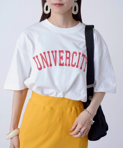 MAISON BREEZE(メゾンブリーズ)の「使いまわし抜群のカレッジロゴTeeシャツ♪【MAISON BREEZE】UNIVERCITYアーチカレッジロゴオーバーサイズTシャツ(Tシャツ/カットソー・レディース・グリーン/ホワイト系その他2/ホワイト系その他3/ブラック系その他3/ホワイト系1・FREE)」の21枚目の写真