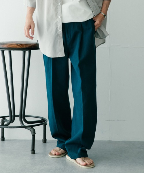 ITEMS URBANRESEARCH（アイテムズ アーバンリサーチ）の「カラーコットン クリースパンツ（その他パンツ・メンズ・ベージュ/ブルー/グリーン・MEDIUM/LARGE）」の5枚目の写真