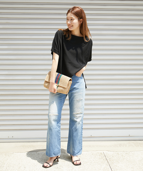 FRAMeWORK(フレームワーク)の「FRAMeWORK made by J フレアジーンズ(ダメージ)(その他パンツ・レディース・サックスブルー・SMALL/MEDIUM/LARGE)」の7枚目の写真