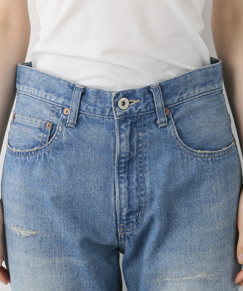 FRAMeWORK(フレームワーク)の「FRAMeWORK made by J フレアジーンズ(ダメージ)(その他パンツ・レディース・サックスブルー・SMALL/MEDIUM/LARGE)」の14枚目の写真