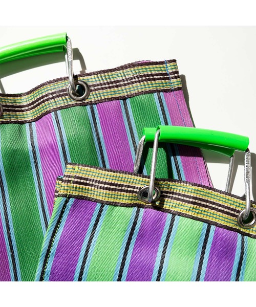 PUEBCO(プエブコ)の「RECYCLED PLASTIC STRIPE BAG Rectangle/D15(トートバッグ・メンズ・その他6/その他3/その他5/その他2/その他4/その他1・ONE SIZE)」の17枚目の写真