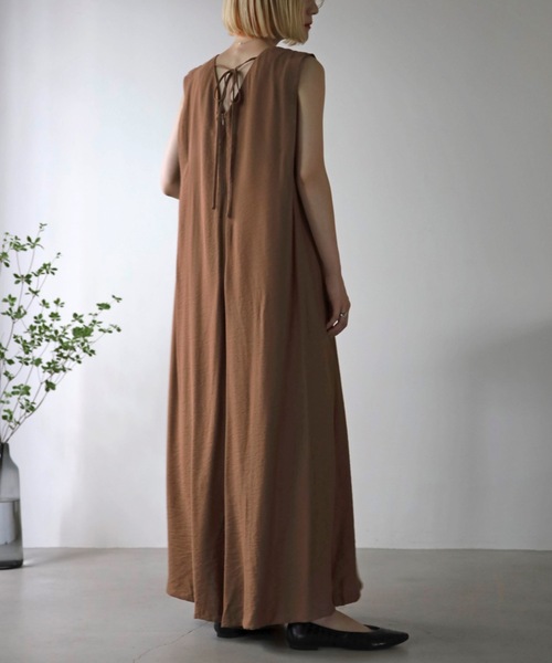 UNFIELD(アンフィールド)の「【UNFIELD】ノースリーブサロペット(サロペット/オーバーオール・レディース・ブラック/ブラウン/レンガ・FREE)」の20枚目の写真