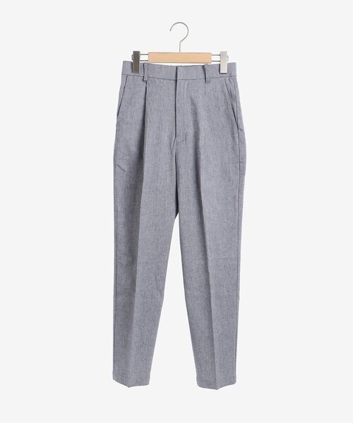 le.coeur blanc（ルクールブラン）の「シャンブレーテーパードパンツ（スラックス・レディース・ネイビー/サックスブルー・38/36）」の19枚目の写真