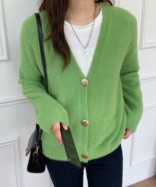 ABITOKYO(アビトーキョー)の「ゴールドボタンシャギーカーディガン(カーディガン/ボレロ・レディース・ブラック/アイボリー/オレンジ/グリーン/ベージュ/パープル・FREE)」の12枚目の写真
