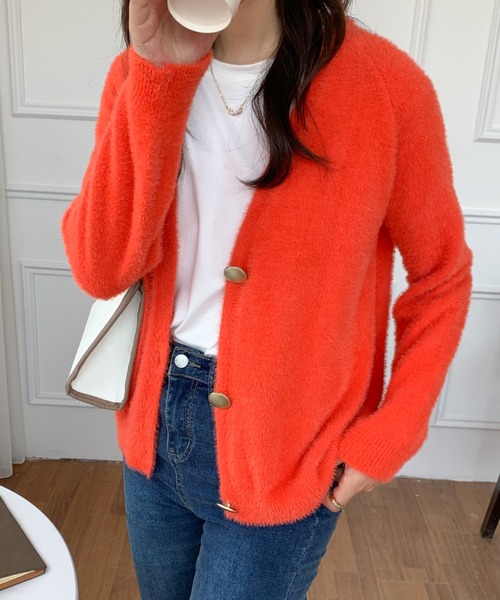 ABITOKYO(アビトーキョー)の「ゴールドボタンシャギーカーディガン(カーディガン/ボレロ・レディース・ブラック/アイボリー/オレンジ/グリーン/ベージュ/パープル・FREE)」の9枚目の写真