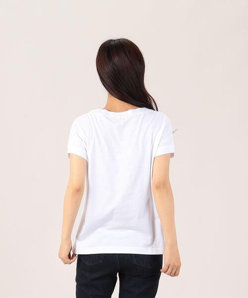 To b. by agnes b.(トゥービーバイアニエスベー)の「リブネックロゴTシャツ(Tシャツ/カットソー・レディース・ホワイト・40/38)」の5枚目の写真
