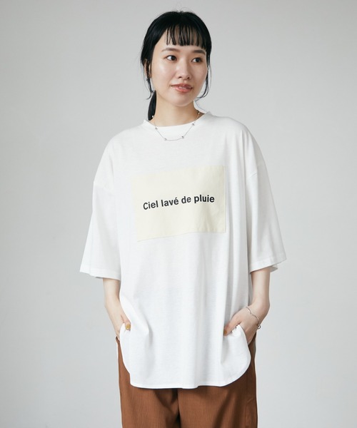 CRAFT STANDARD BOUTIQUE（クラフトスタンダードブティック）の「20/-天竺BOUTIQUE サイドチュニック　＊（Tシャツ/カットソー・レディース・チャコールグレー/パープル/オフホワイト/ブルー/アイボリー・M/L）」の2枚目の写真