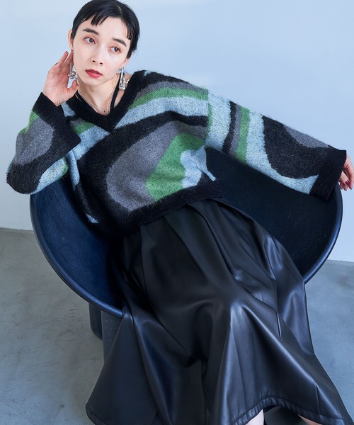 HARE（ハレ）の「2WAYモヘヤマーブルニット(HARE)（ニット/セーター・レディース・グリーン/ブラック・FREE）」の7枚目の写真