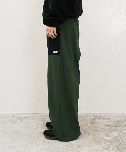 GERRY（ジェリー）の「GERRY / ジェリー 別注 コラボ ルーズシルエット 切替配色 裏毛 スウェットパンツ（スウェットパンツ・メンズ・ブラック/ベージュ/グリーン・MEDIUM/LARGE）」の15枚目の写真