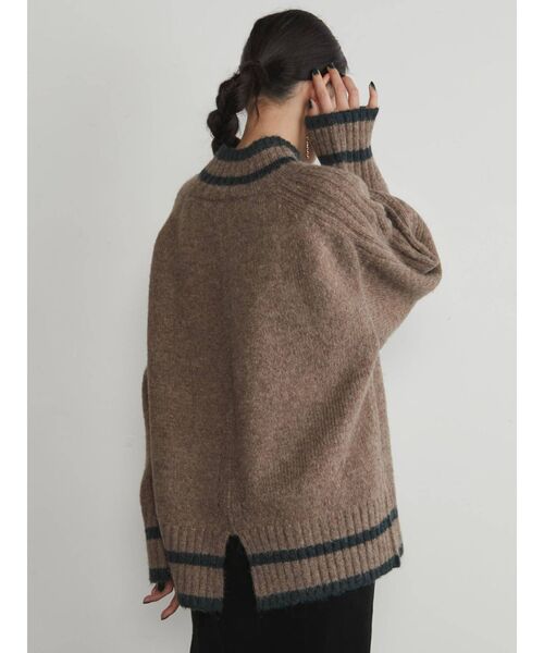 MURUA（ムルーア）の「【WEB限定 ITEM】バックスリットラインニットチュニック（ニット/セーター・レディース・ブルー/モカ/ネイビー・FREE）」の6枚目の写真