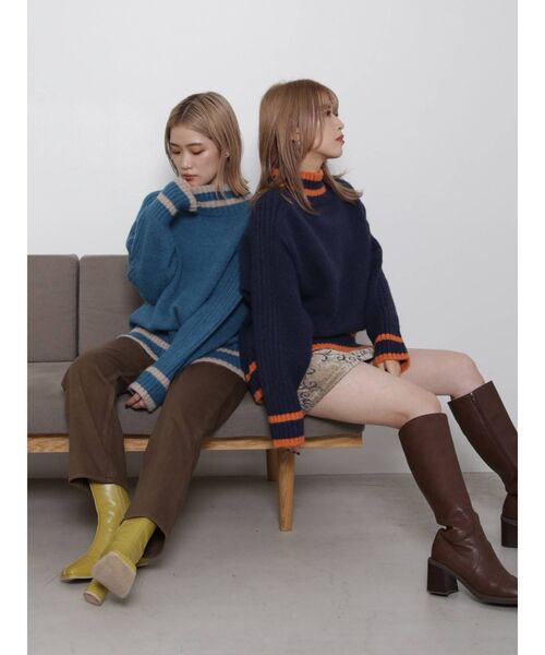 MURUA（ムルーア）の「【WEB限定 ITEM】バックスリットラインニットチュニック（ニット/セーター・レディース・ブルー/モカ/ネイビー・FREE）」の9枚目の写真