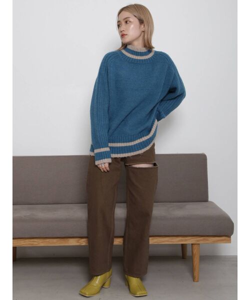 MURUA（ムルーア）の「【WEB限定 ITEM】バックスリットラインニットチュニック（ニット/セーター・レディース・ブルー/モカ/ネイビー・FREE）」の17枚目の写真