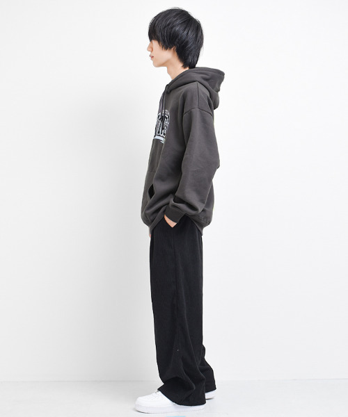 KENES GRAFFITI（ケネスグラフィティ）の「裏起毛ロゴ刺繍フーディー（パーカー・メンズ・チャコールグレー/杢グレー/ブラック/オフホワイト・M/L/XS/S）」の8枚目の写真