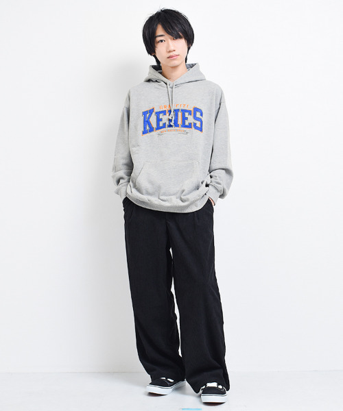 KENES GRAFFITI（ケネスグラフィティ）の「裏起毛ロゴ刺繍フーディー（パーカー・メンズ・チャコールグレー/杢グレー/ブラック/オフホワイト・M/L/XS/S）」の9枚目の写真