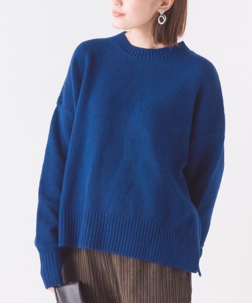 OMNES（オムネス）の「もっちりボックスプルオーバーニット（ニット/セーター・レディース・アイボリー/ブラック/ブルー/ブラウン/グレー・FREE）」の5枚目の写真