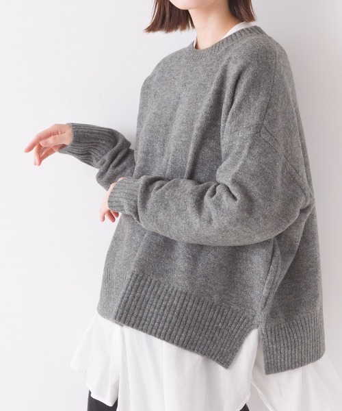 OMNES（オムネス）の「もっちりボックスプルオーバーニット（ニット/セーター・レディース・アイボリー/ブラック/ブルー/ブラウン/グレー・FREE）」の14枚目の写真