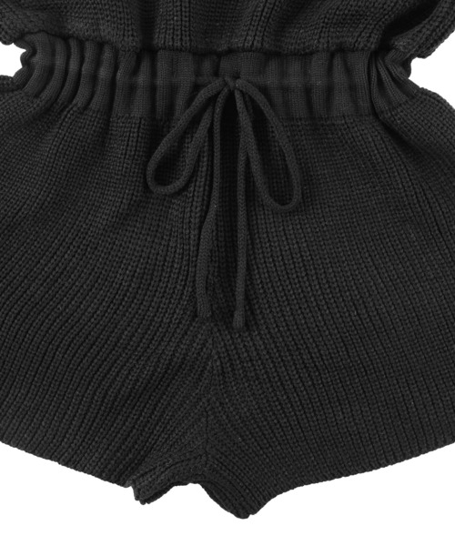 Figments(フィグメンツ)の「ニットジャンプスーツ(つなぎ/オールインワン・レディース・ブラック/ベージュ・FREE)」の6枚目の写真