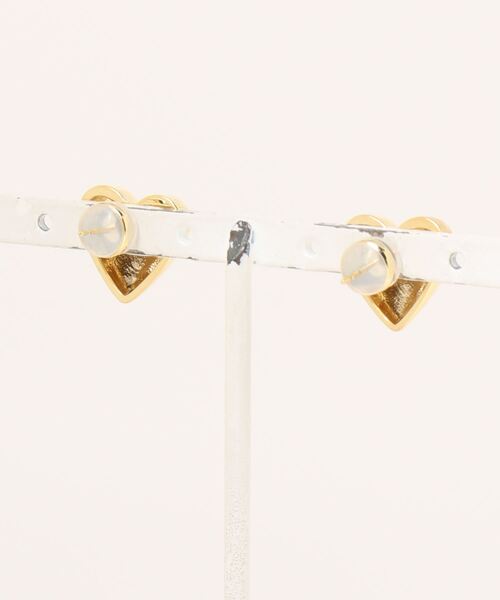 JUMELLE（ジュメロ）の「つやハートピアス（ピアス（両耳用）・レディース・シルバー/ゴールド・FREE）」の3枚目の写真