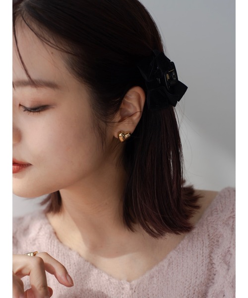 JUMELLE（ジュメロ）の「つやハートピアス（ピアス（両耳用）・レディース・シルバー/ゴールド・FREE）」の11枚目の写真