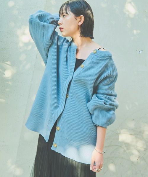 Aunt Marie's(アントマリーズ)の「クルーネックオーバーサイズカラーカーデ(カーディガン/ボレロ・レディース・ライトブルー/イエロー/アイボリー/ピンク/グレー・FREE)」の4枚目の写真