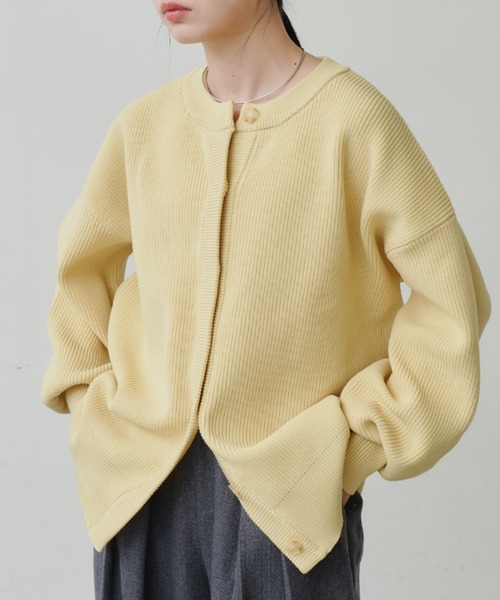 Aunt Marie's(アントマリーズ)の「クルーネックオーバーサイズカラーカーデ(カーディガン/ボレロ・レディース・ライトブルー/イエロー/アイボリー/ピンク/グレー・FREE)」の10枚目の写真