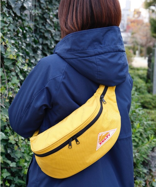KELTY（ケルティ）の「<王道バック>【KELTY/ケルティ】ナイロンボディバッグ　ミニファニー / MINI FANNY（ボディバッグ/ウエストポーチ・メンズ・マスタード/モカ/セージグリーン/ダークグレー/ネイビー/オリーブ/タン/ブラック/ブラウン系その他/ベージュ・FREE）」の20枚目の写真