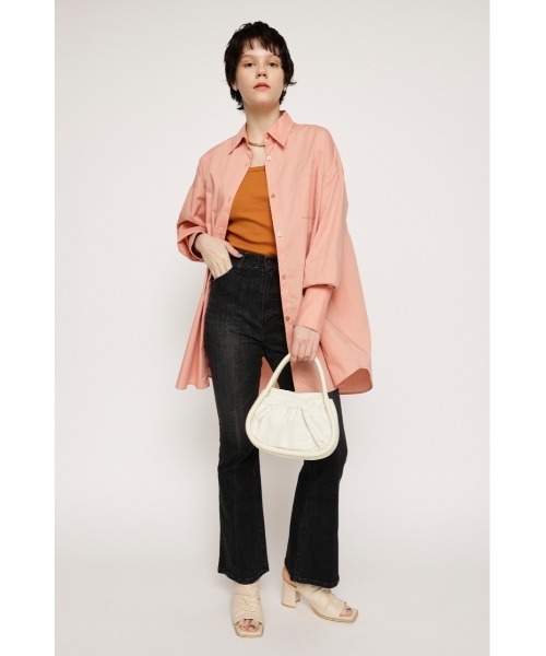 SLY(スライ)の「OVERSIZED ARM SLIT SH オーバーサイズ アームスリット シャツ EASY CARE(シャツ/ブラウス・レディース・ブルー/ピンク/ホワイト・FREE)」の5枚目の写真