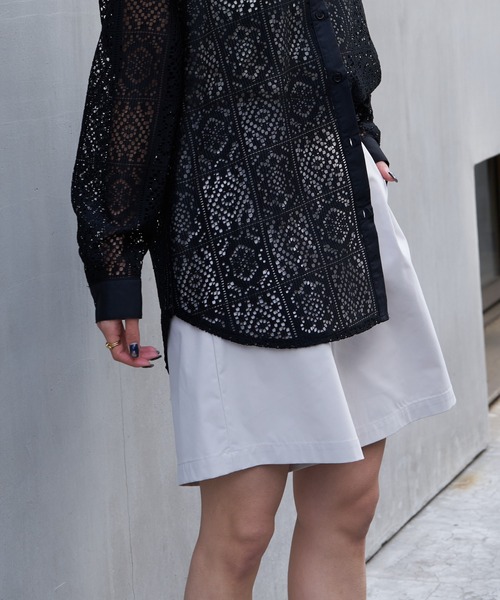 COLONY 2139（コロニートゥーワンスリーナイン）の「タックショートパンツ（その他パンツ・レディース・ネイビー/アイボリー/ブラック・SMALL/MEDIUM）」の6枚目の写真