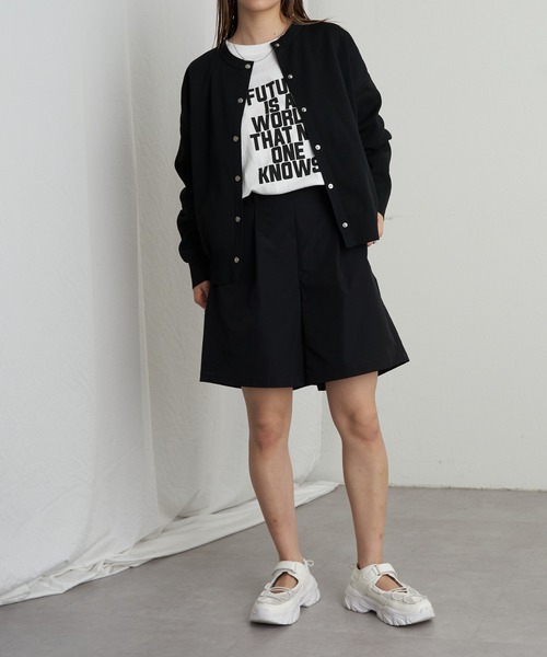 COLONY 2139（コロニートゥーワンスリーナイン）の「タックショートパンツ（その他パンツ・レディース・ネイビー/アイボリー/ブラック・SMALL/MEDIUM）」の14枚目の写真