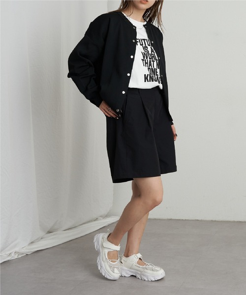 COLONY 2139（コロニートゥーワンスリーナイン）の「タックショートパンツ（その他パンツ・レディース・ネイビー/アイボリー/ブラック・SMALL/MEDIUM）」の15枚目の写真