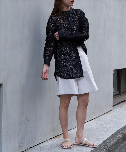 COLONY 2139（コロニートゥーワンスリーナイン）の「タックショートパンツ（その他パンツ・レディース・ネイビー/アイボリー/ブラック・SMALL/MEDIUM）」の8枚目の写真