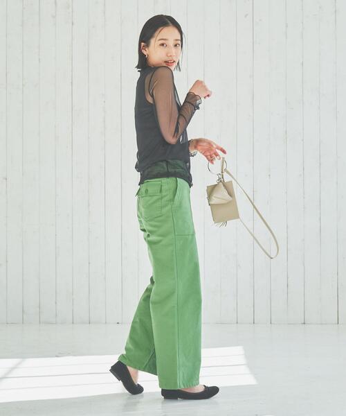 coen（コーエン）の「チャーム付きスマホショルダーバッグ（ショルダーバッグ・レディース・ケリーグリーン/ベージュ/ブラック・FREE）」の13枚目の写真