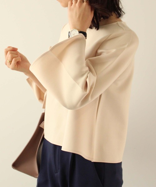 toucher du brise（トゥシェドブリーズ）の「【インフルエンサーyu_koさん】 きれいめ ボートネック トップス 袖 スリット（Tシャツ/カットソー・レディース・ネイビー/カーキ/クリーム・M）」の11枚目の写真