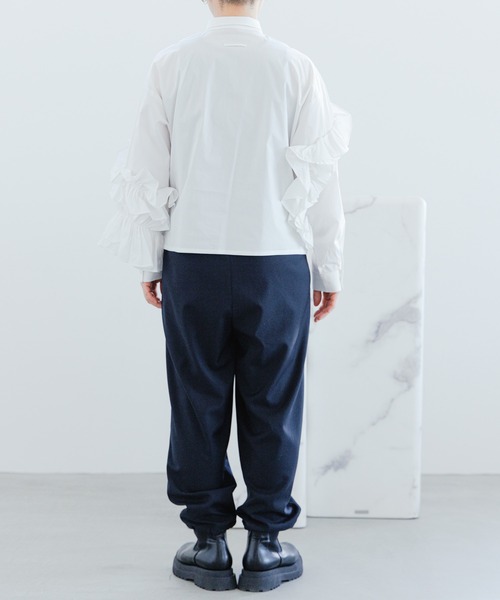 LOWRYS FARM（ローリーズファーム）の「スソシボリパンツ　188779（その他パンツ・キッズ・ベージュ/ネイビー・150cm/160cm）」の11枚目の写真