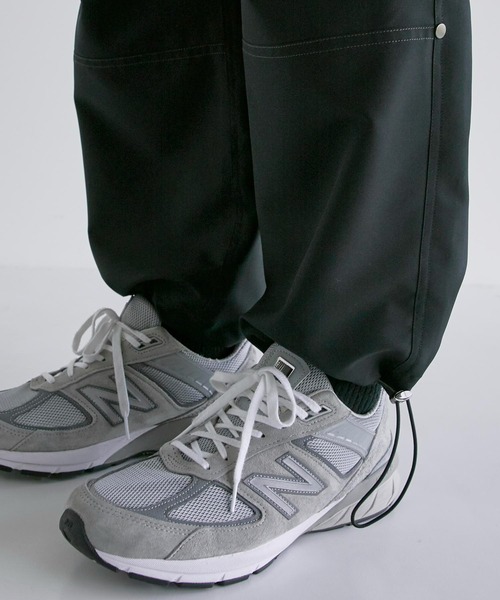 CITY TOKYO（シティトウキョウ）の「TECHワイドパラシュートカーゴパンツ（カーゴパンツ・メンズ・ブラック/ライトグレー・2/1）」の15枚目の写真