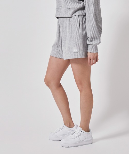 美品★【alo】MUSE SHORT ミューズショート alo】MUSE SHORT ミューズショート (パンツ / パンツ) 通販