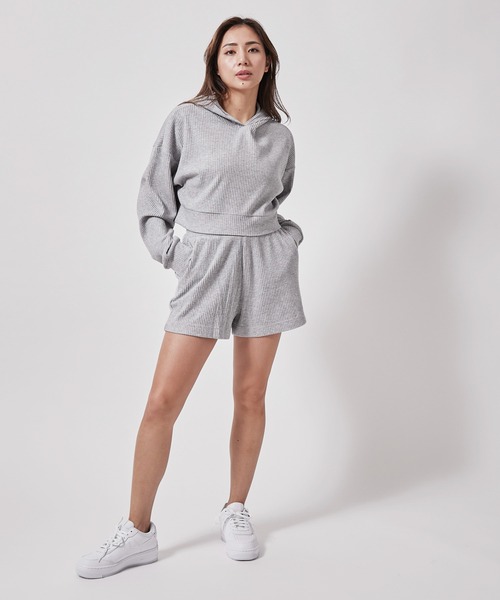 美品★【alo】MUSE SHORT ミューズショート alo】MUSE SHORT ミューズショート（その他パンツ）｜Alo Yoga